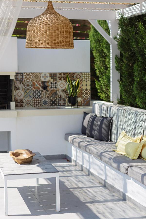 Chara Sensory Luxury Villa With Heated Pool & Gym, By Thinkvilla Pánormos Buitenkant foto