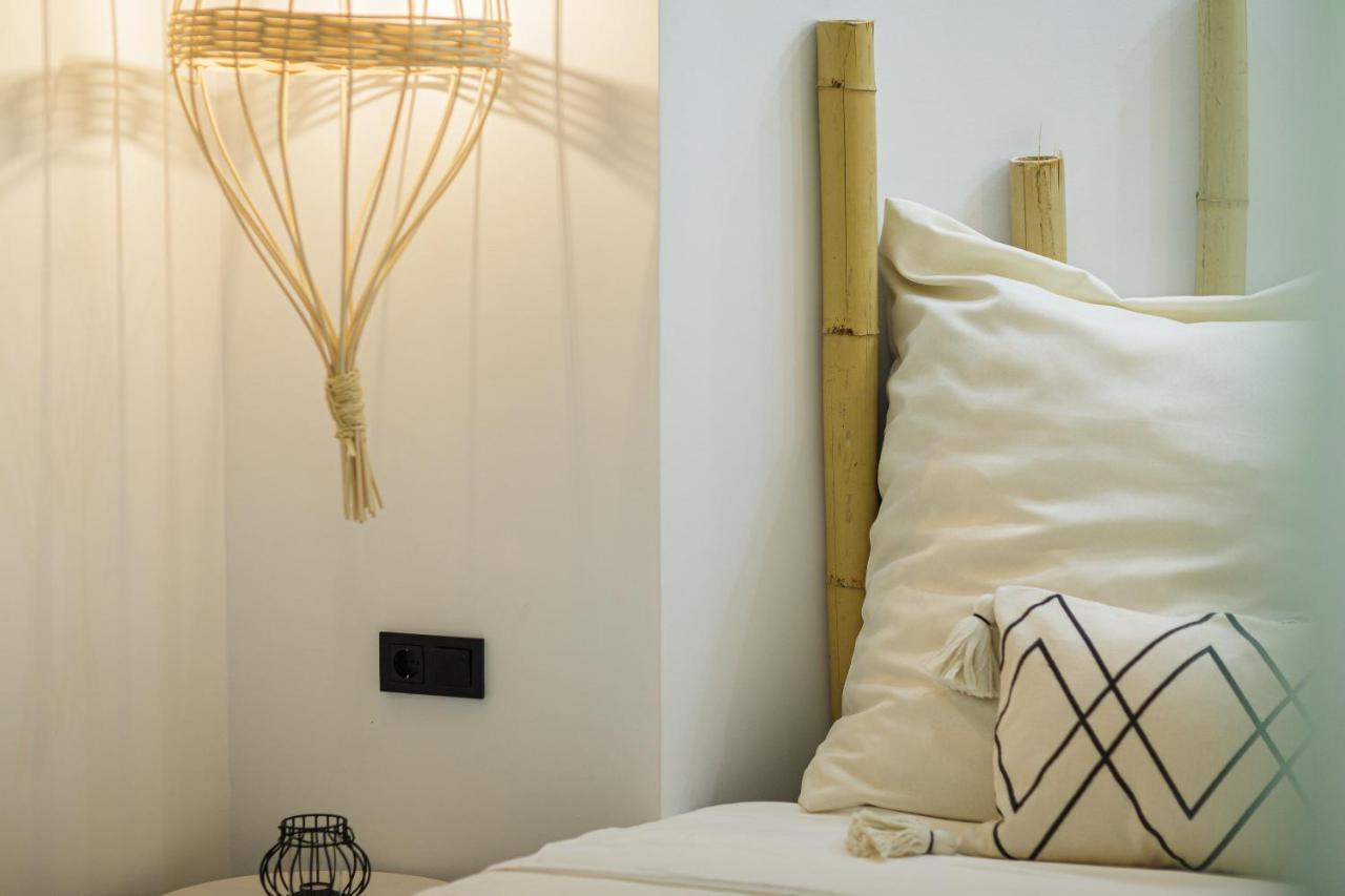 Chara Sensory Luxury Villa With Heated Pool & Gym, By Thinkvilla Pánormos Buitenkant foto