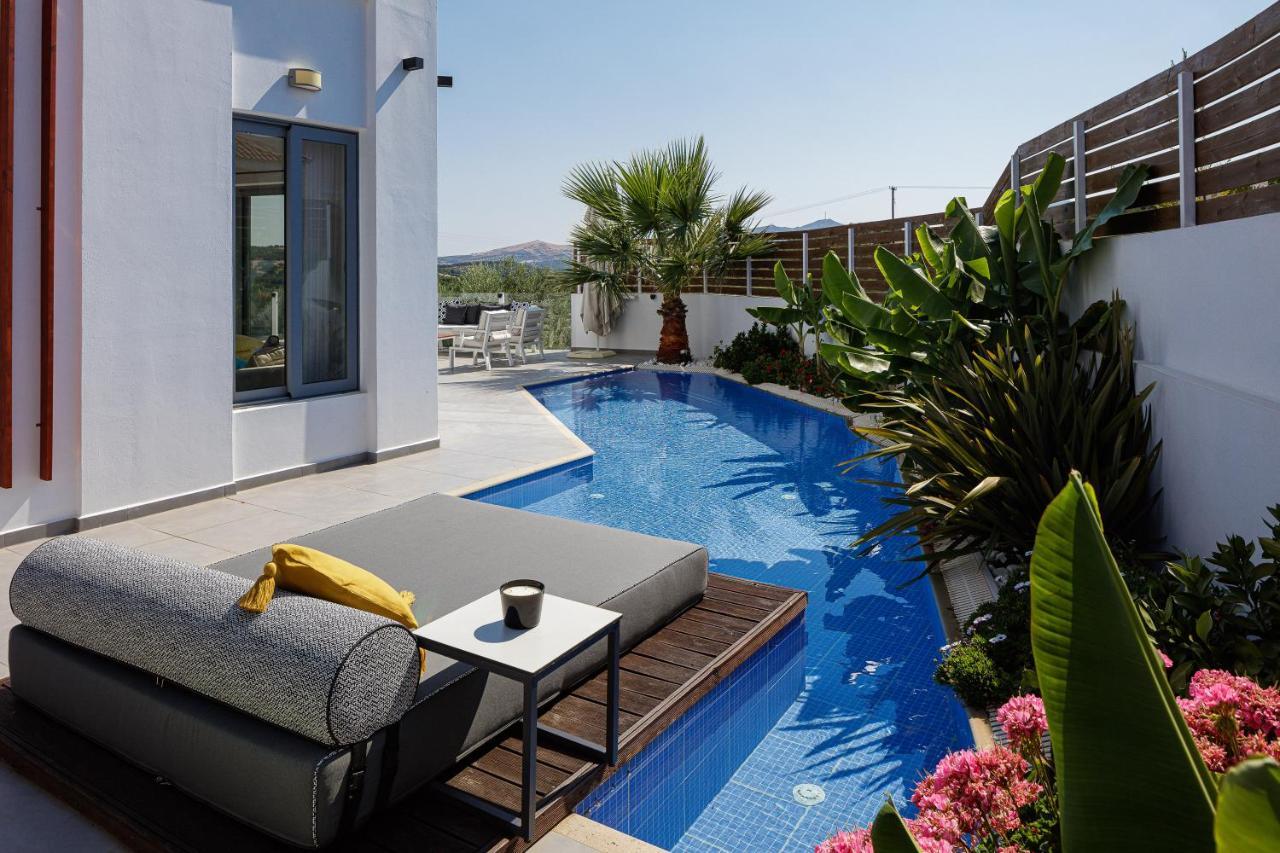 Chara Sensory Luxury Villa With Heated Pool & Gym, By Thinkvilla Pánormos Buitenkant foto